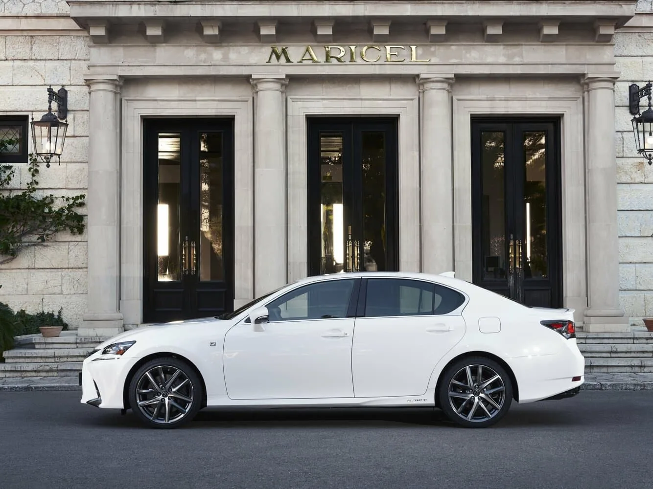 Lexus GS IV Рестайлинг — фото 3