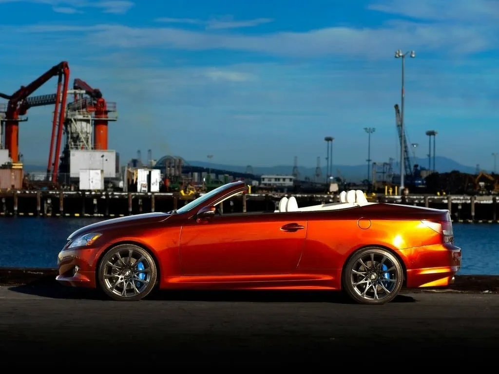 Lexus IS II Рестайлинг — фото 2