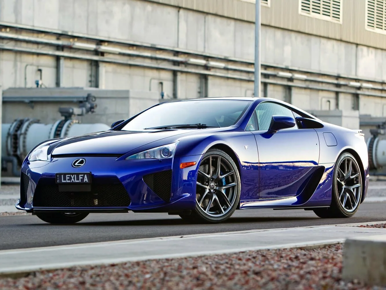 Lexus LFA 2010 — 2012