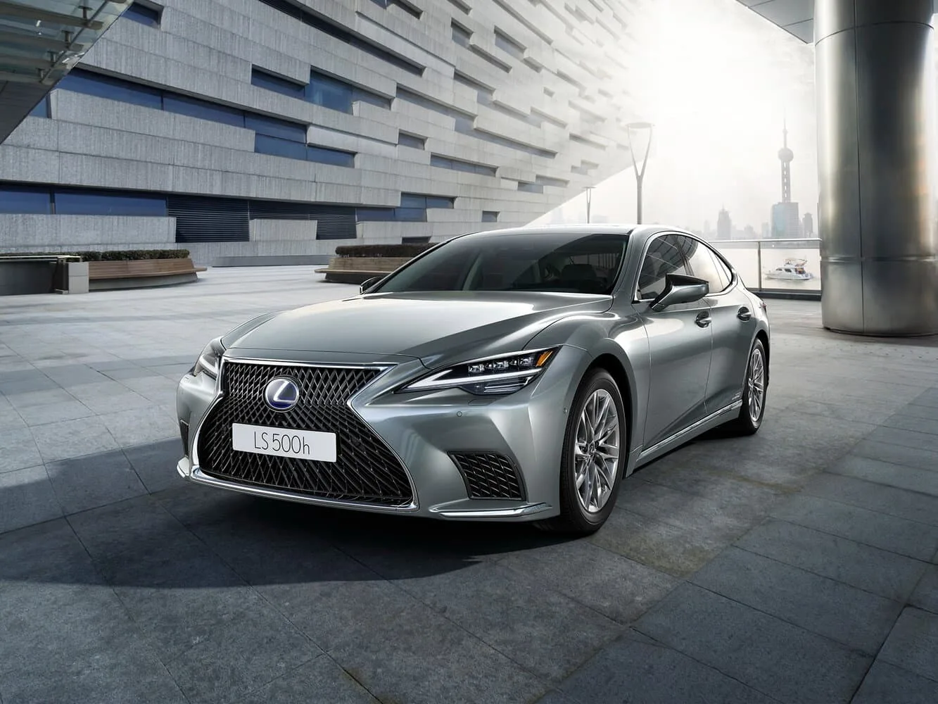 Lexus LS V Рестайлинг