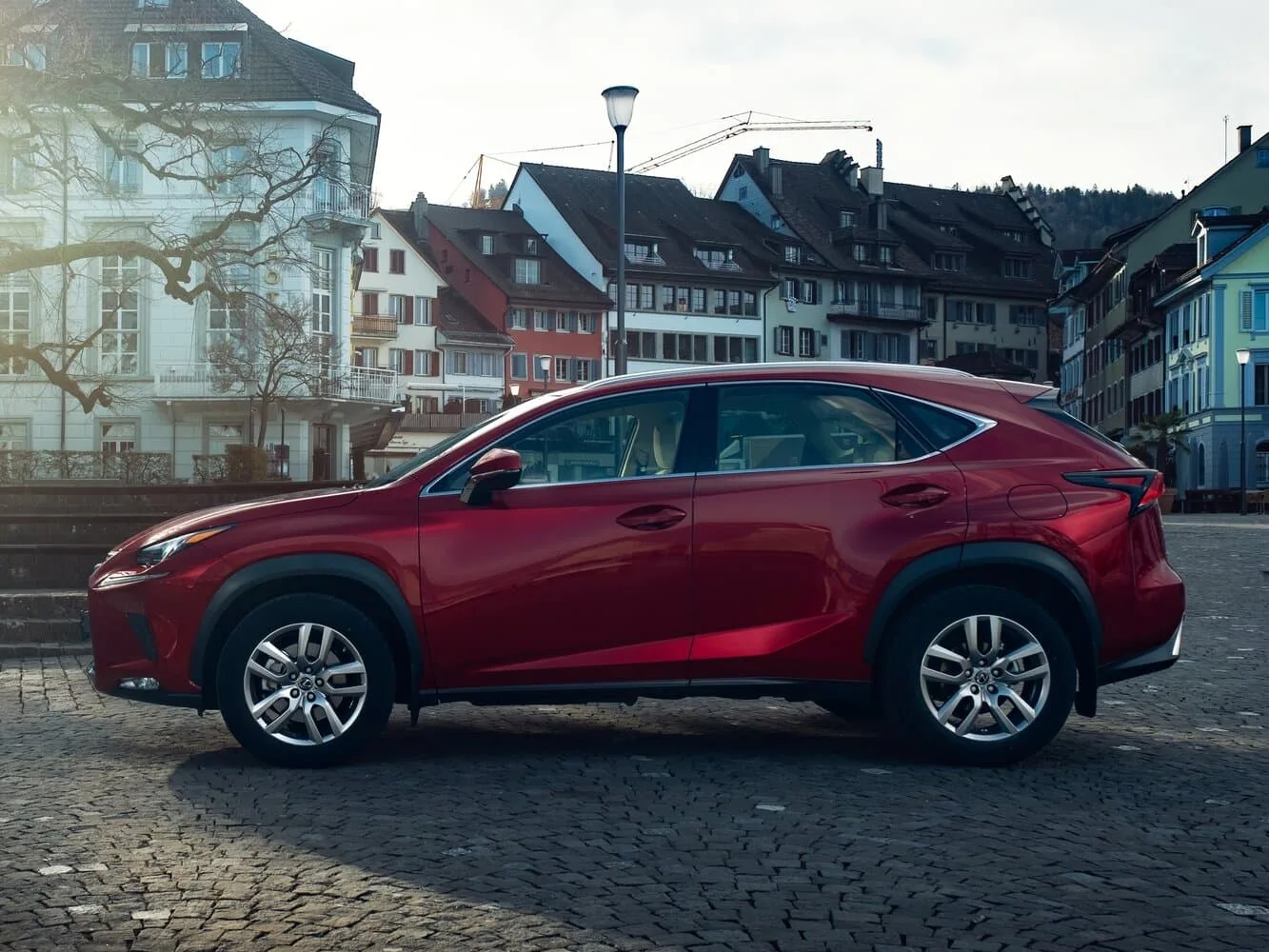 Lexus NX I Рестайлинг — фото 3