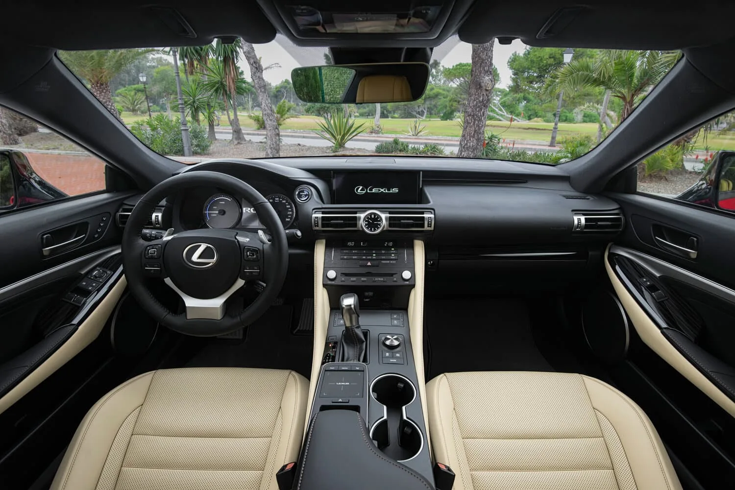Lexus RC I Рестайлинг — фото 6