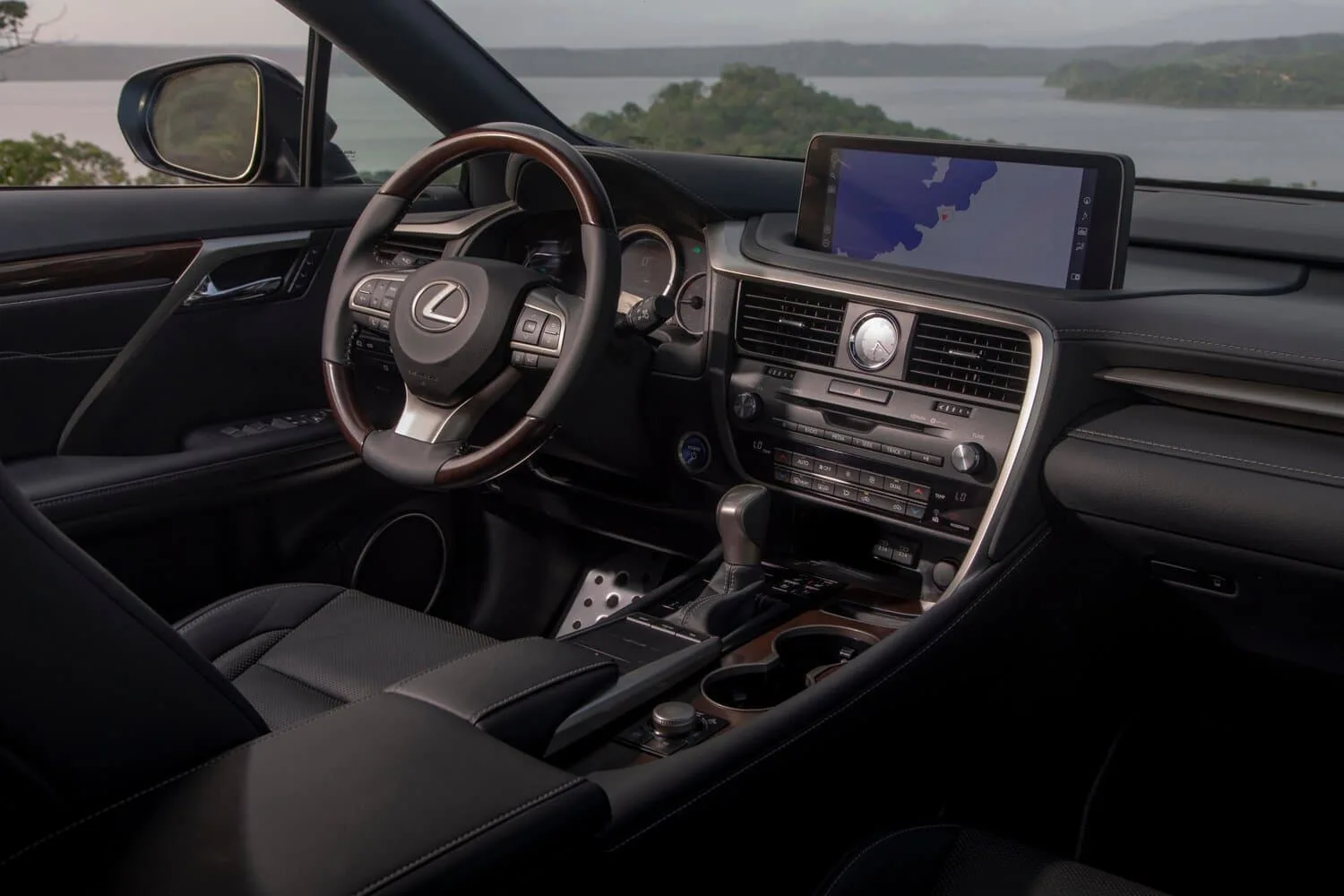 Lexus RX IV Рестайлинг — фото 5