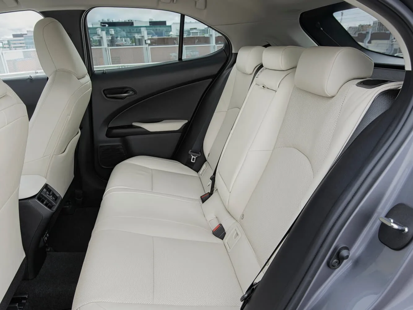 Lexus UX I — фото 6