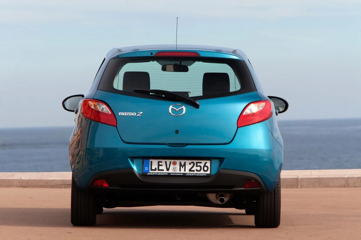Mazda 2 II Рестайлинг — фото 4