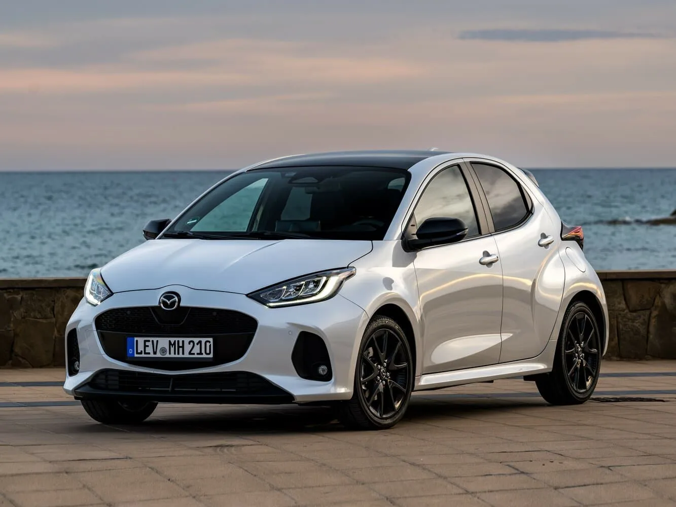 Mazda 2 IV