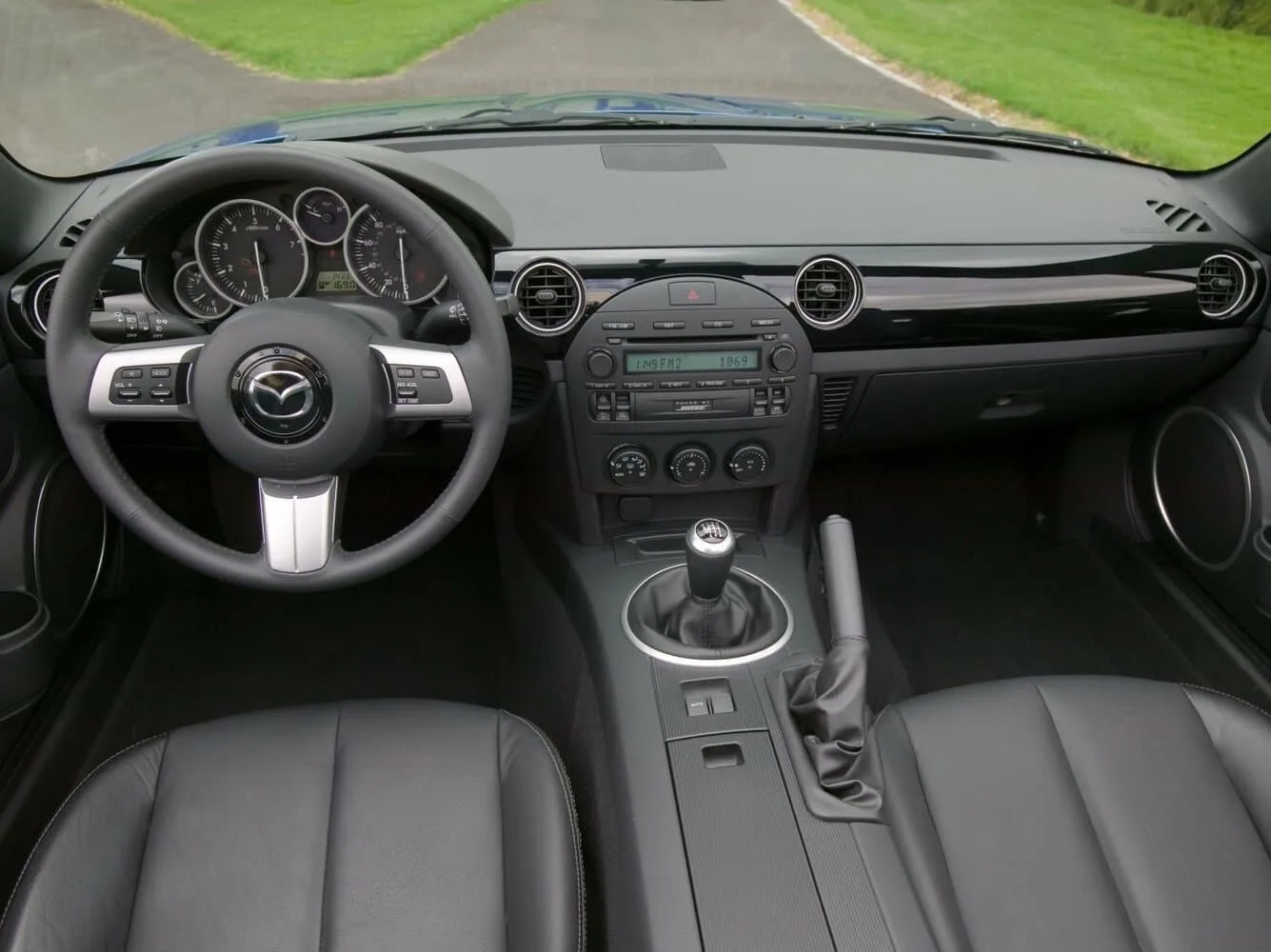 Mazda MX-5 III — фото 6