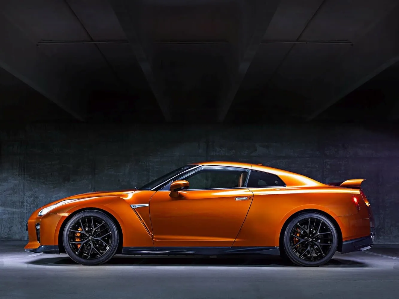 Nissan GT-R I Рестайлинг 3 — фото 3