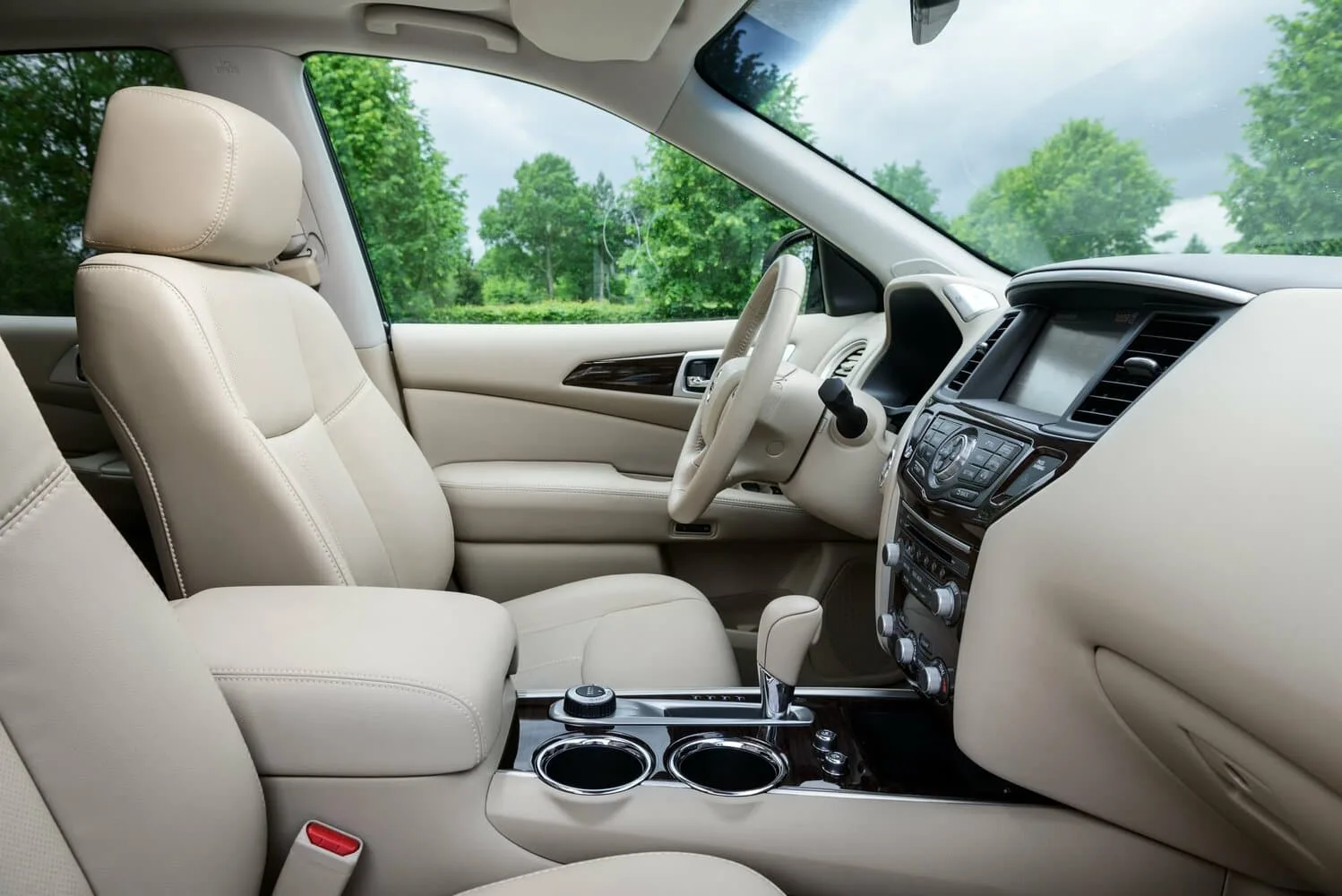Nissan Pathfinder IV — фото 5