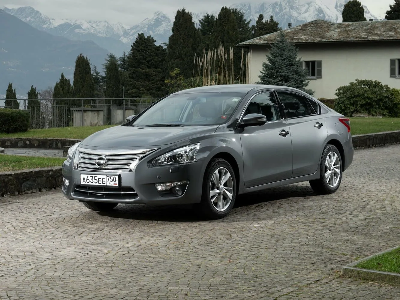 Nissan Teana III