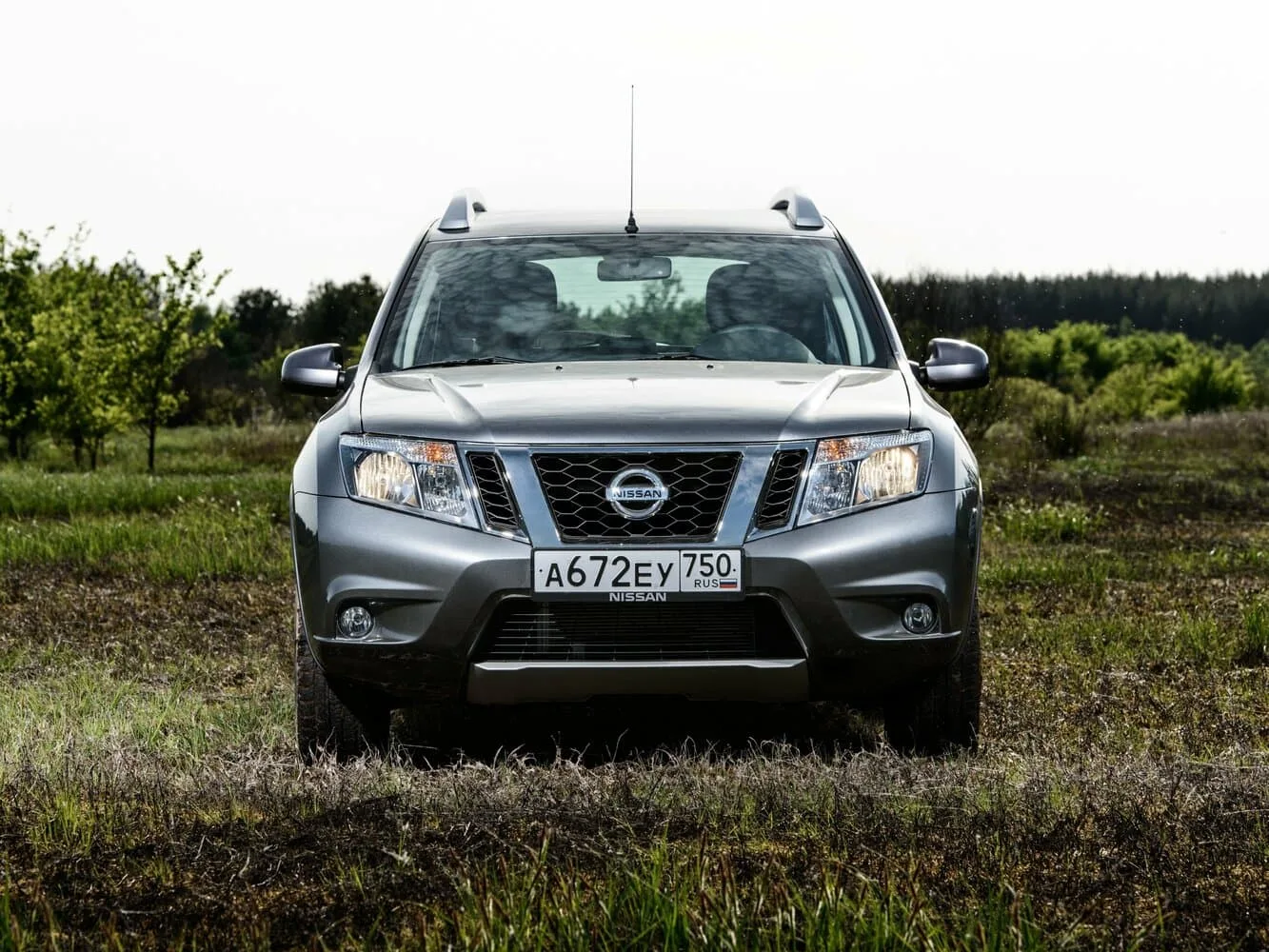 Nissan Terrano III — фото 2