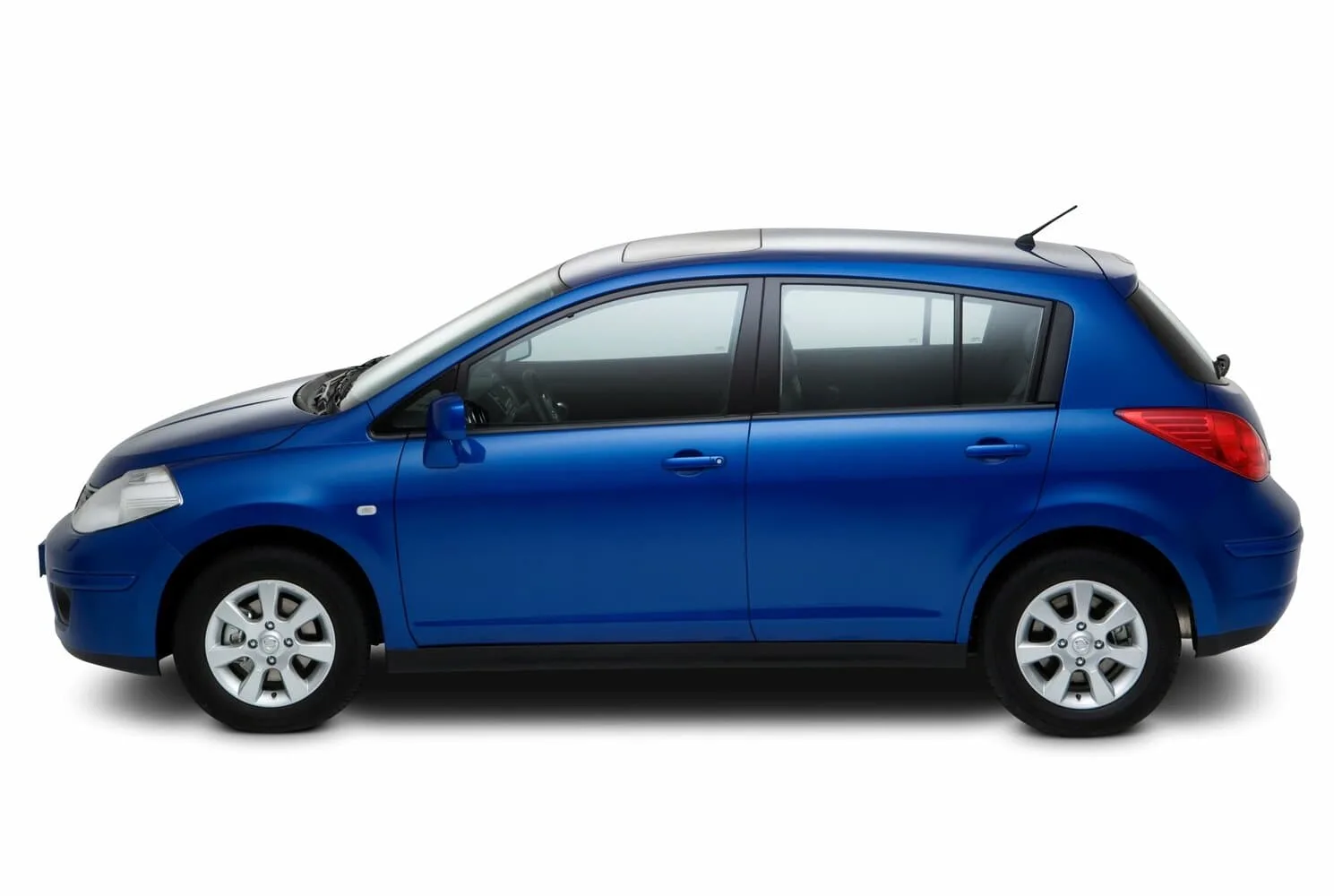 Nissan Tiida I Рестайлинг — фото 3