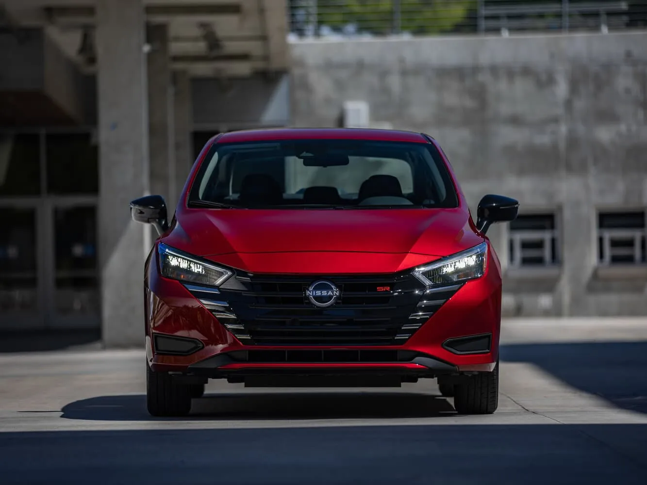 Nissan Versa III Рестайлинг — фото 2