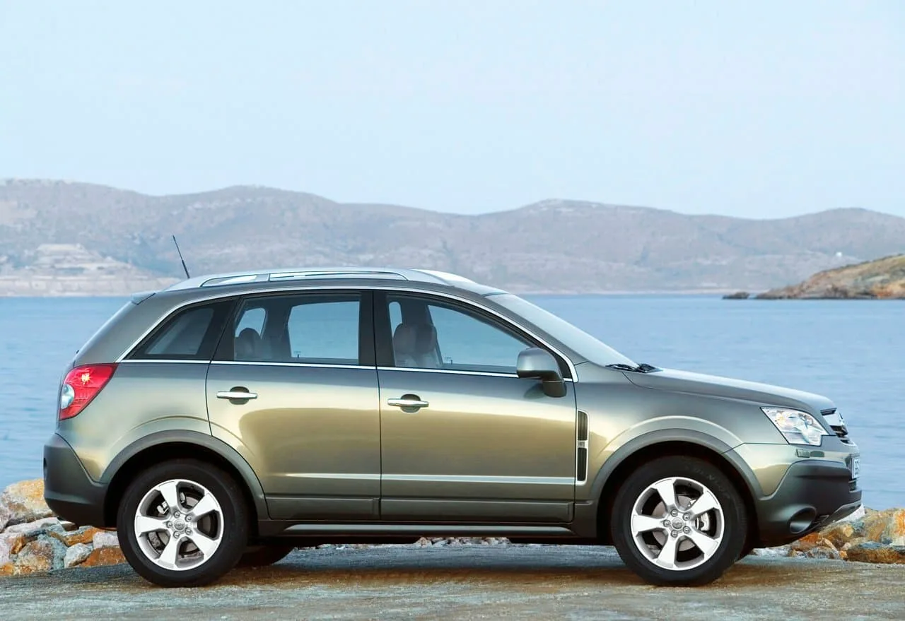 Opel Antara I — фото 3