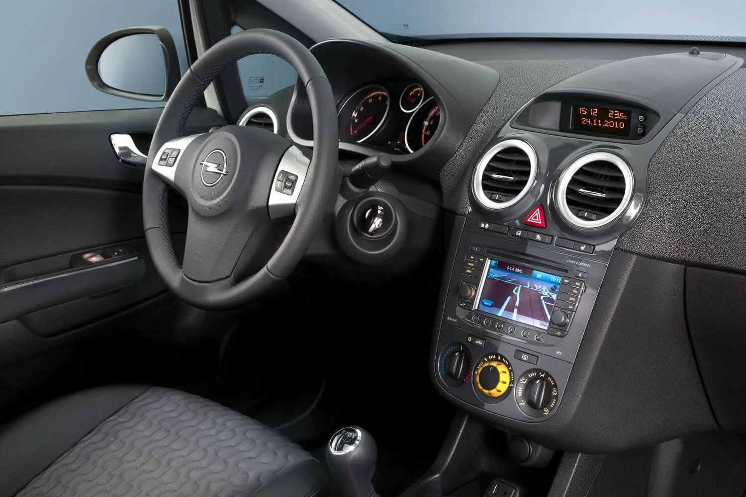 Opel Corsa D Рестайлинг II — фото 5
