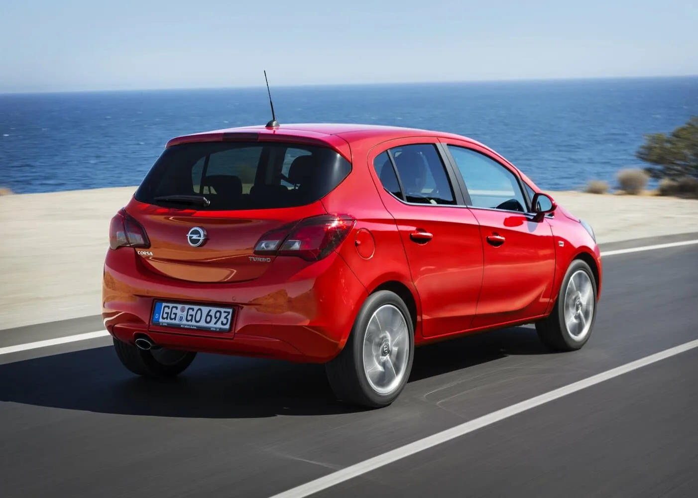 Opel Corsa E — фото 6