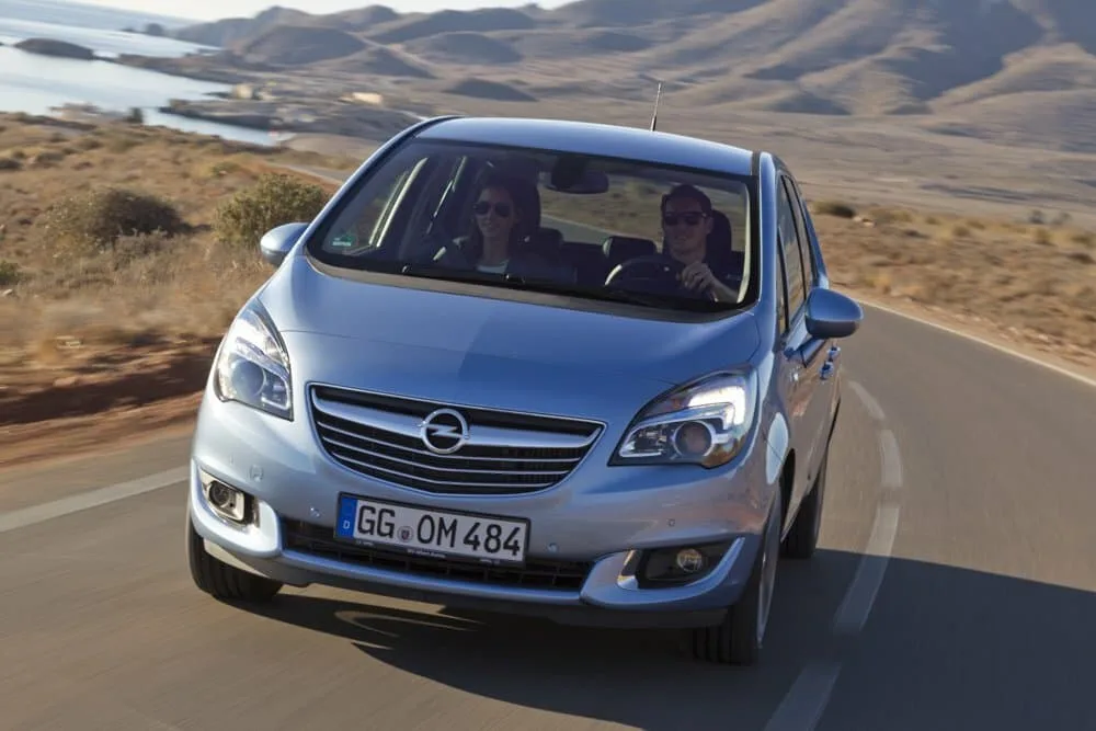 Opel Meriva B Рестайлинг — фото 2