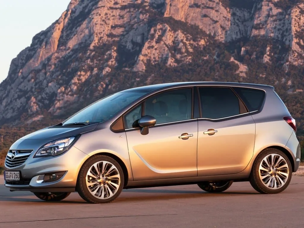 Opel Meriva B Рестайлинг — фото 3