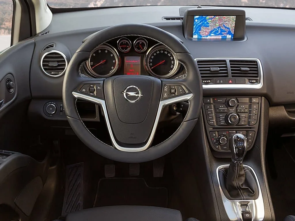Opel Meriva B Рестайлинг — фото 6