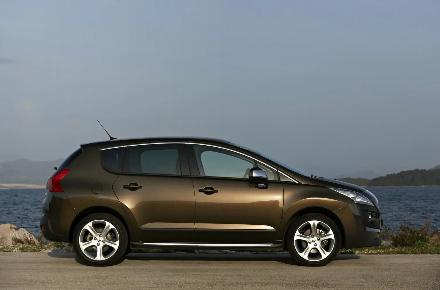 Peugeot 3008 I — фото 3