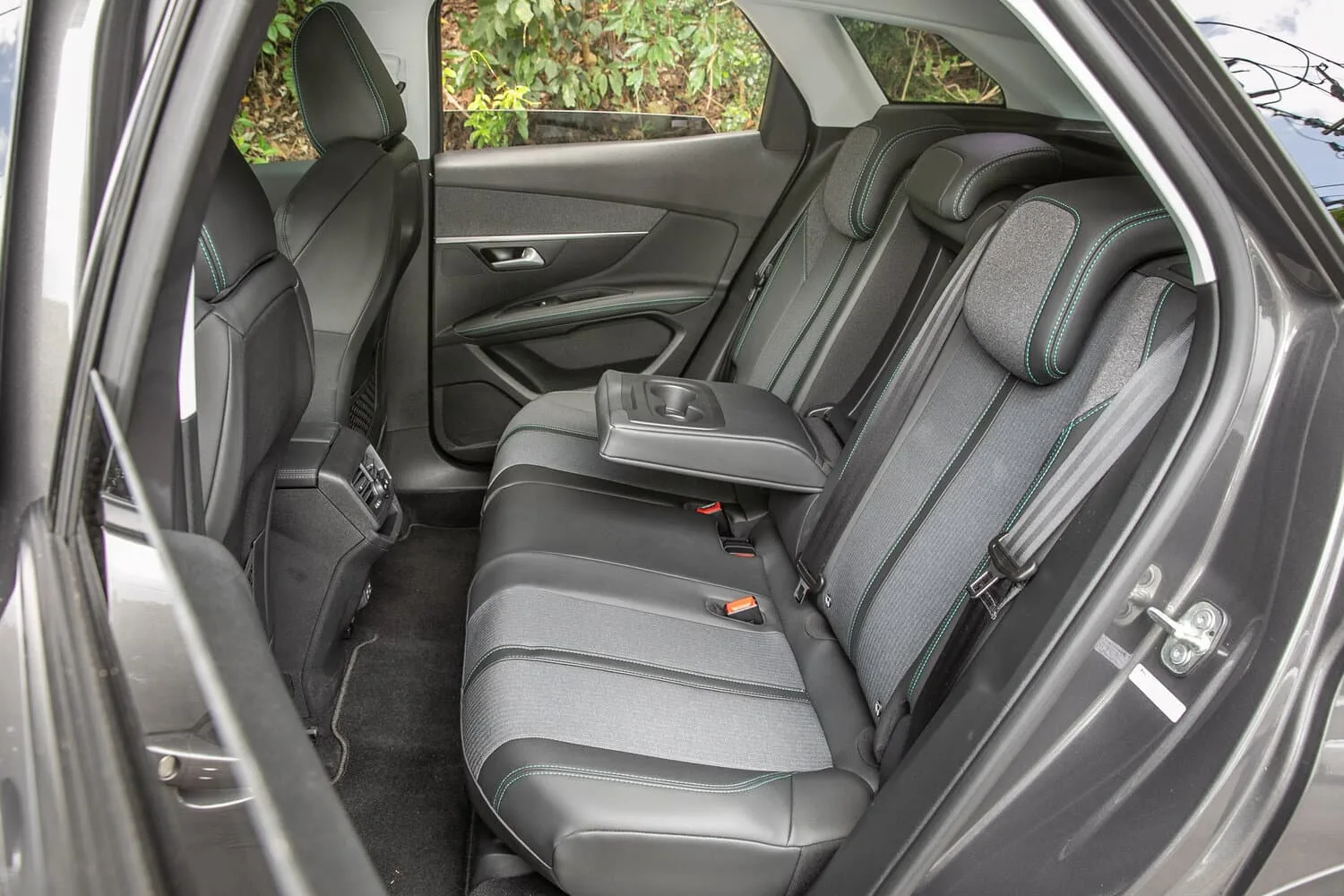 Peugeot 3008 II Рестайлинг — фото 6