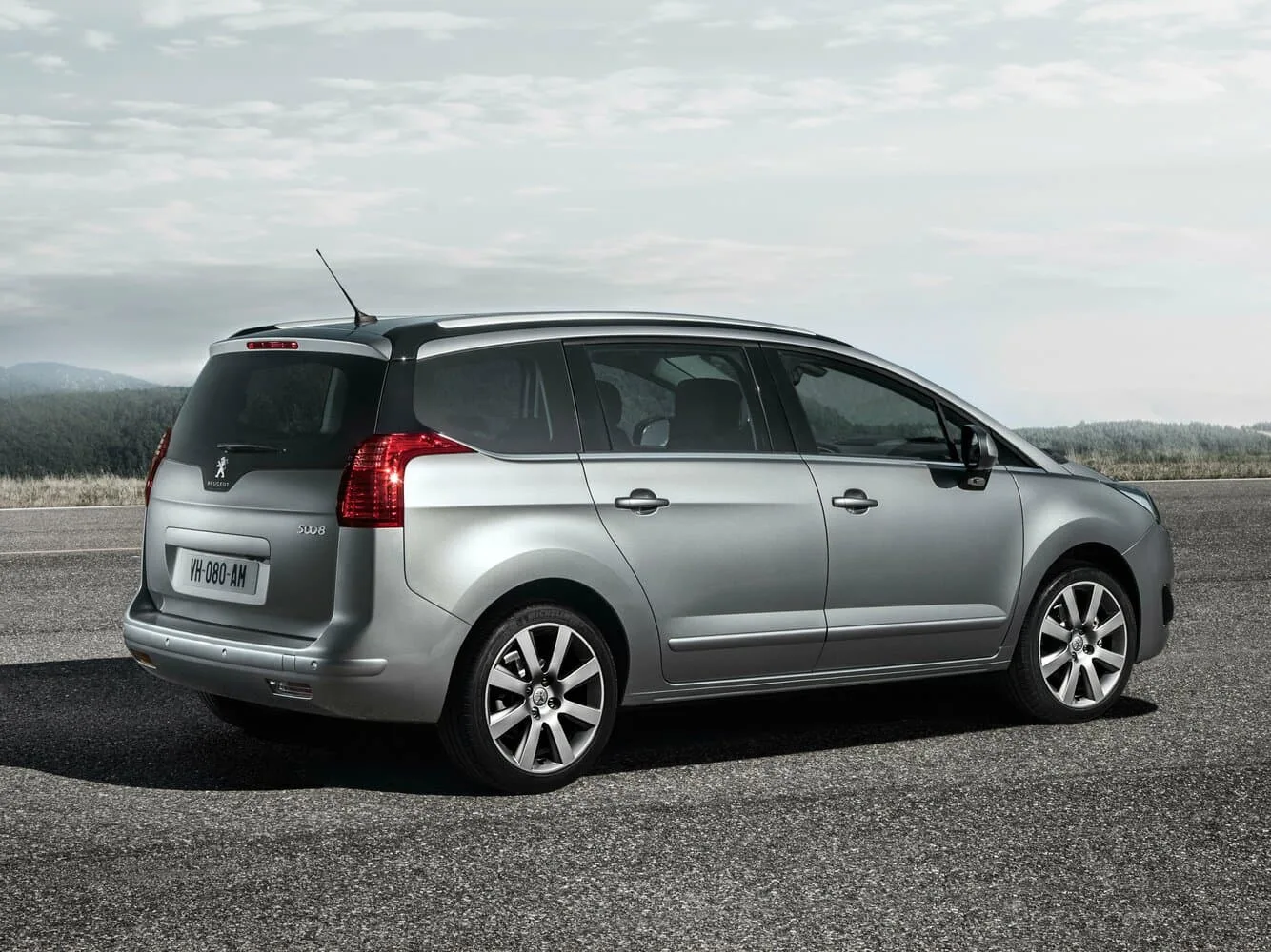 Peugeot 5008 I Рестайлинг — фото 3