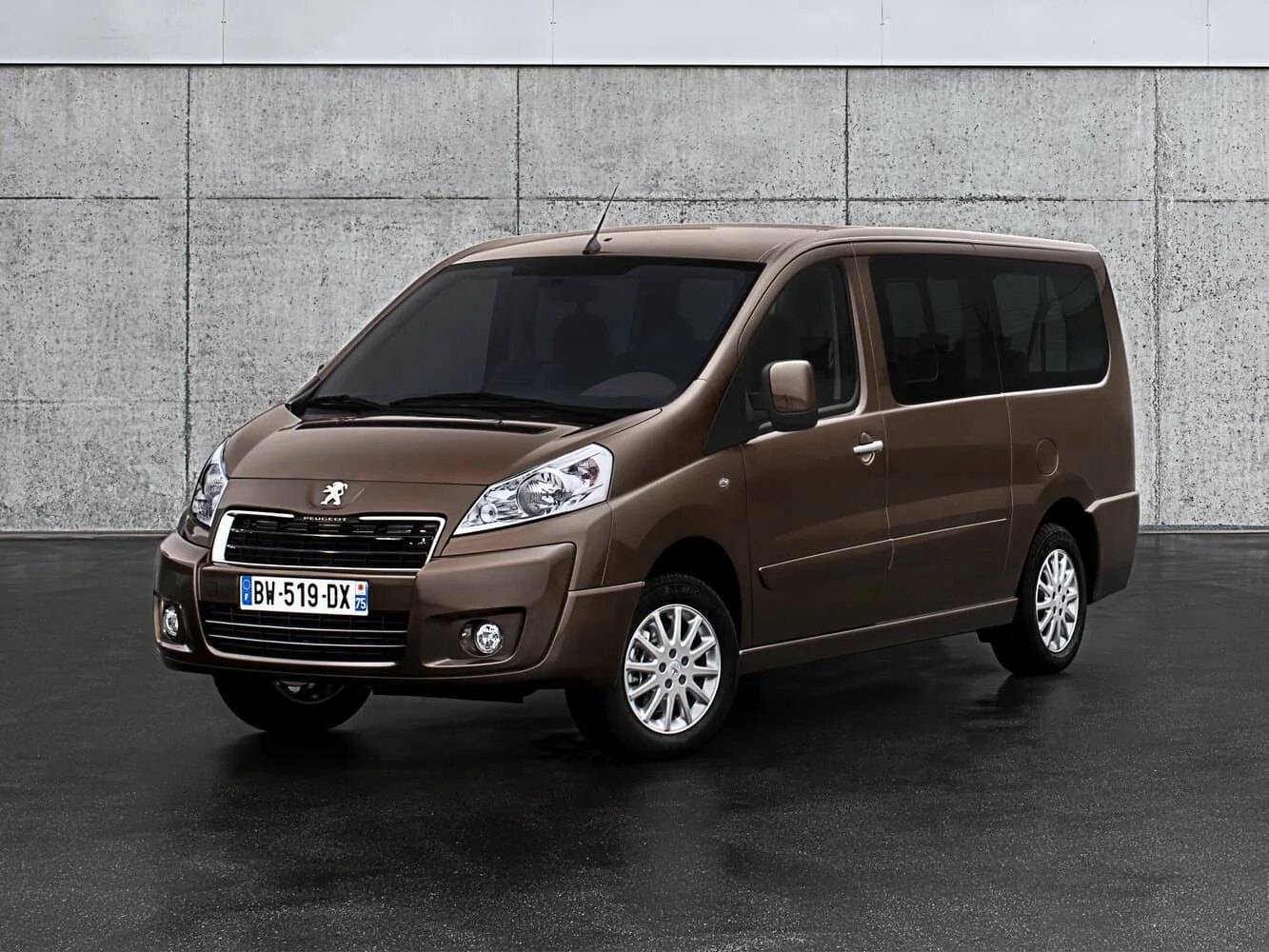 Peugeot Expert II Рестайлинг