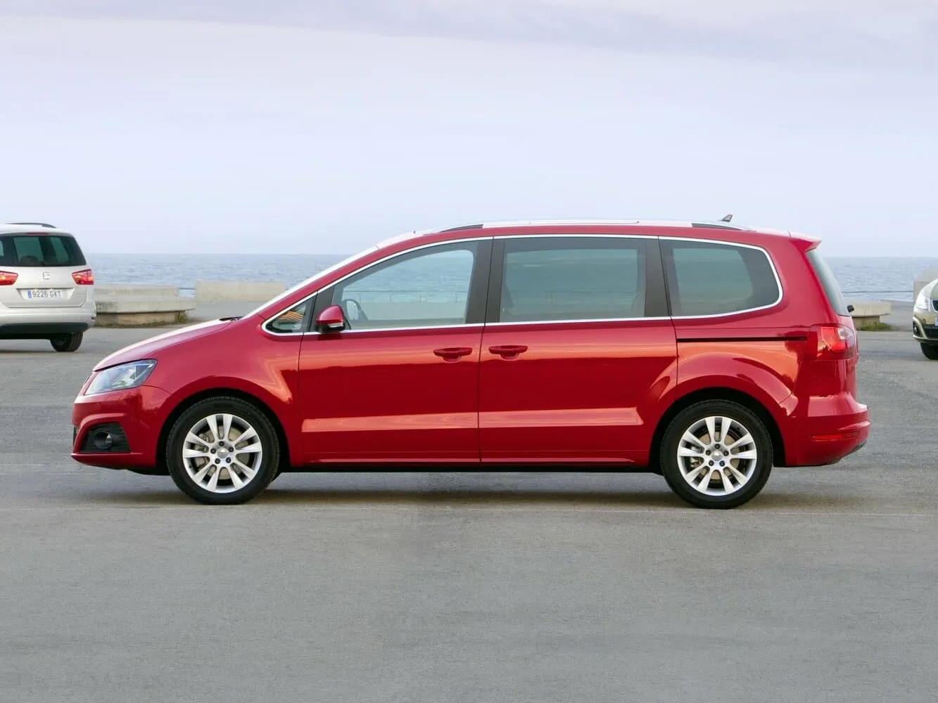 Seat Alhambra II — фото 3