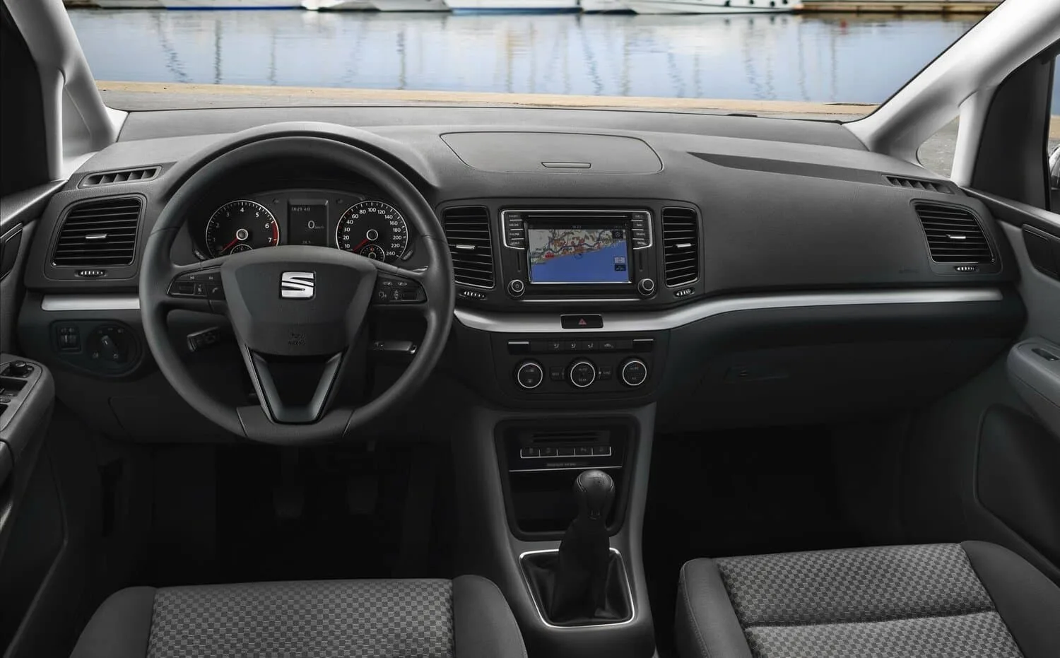 Seat Alhambra II Рестайлинг — фото 5