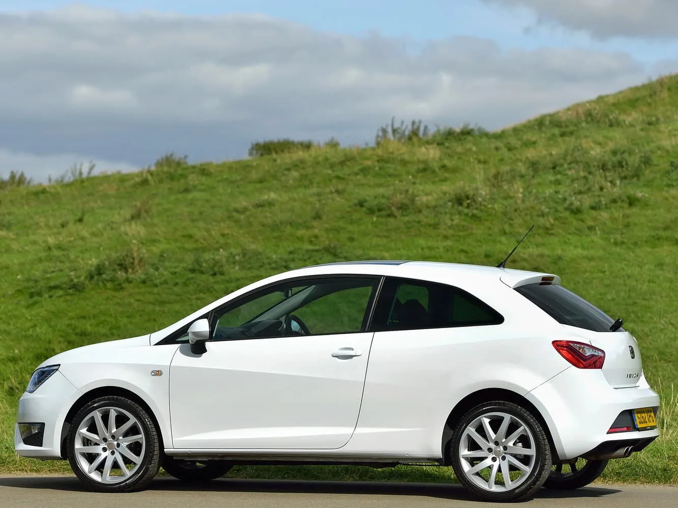 Seat Ibiza IV Рестайлинг — фото 3