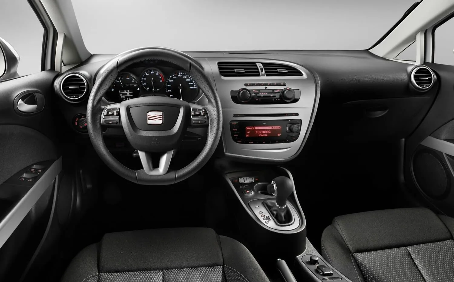 Seat Leon Cupra II Рестайлинг — фото 5