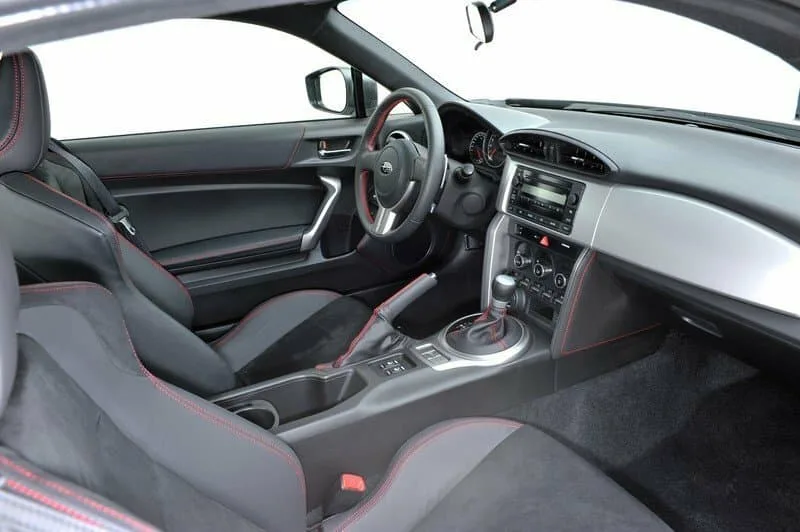 Subaru BRZ I — фото 5