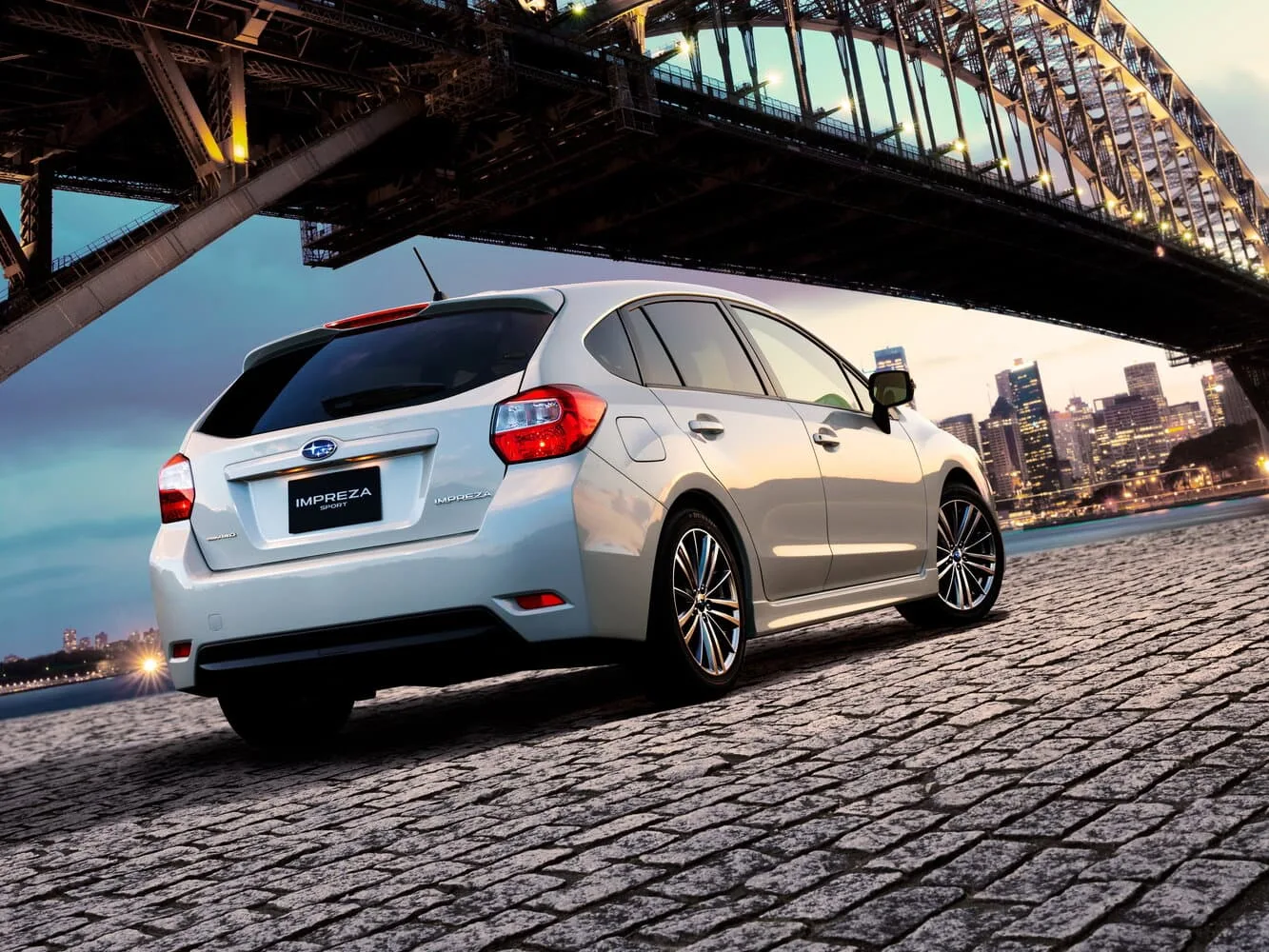Subaru Impreza IV Рестайлинг — фото 5