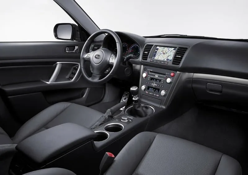 Subaru Legacy IV Рестайлинг — фото 3