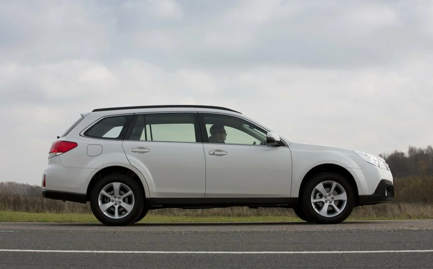 Subaru Outback IV Рестайлинг — фото 3
