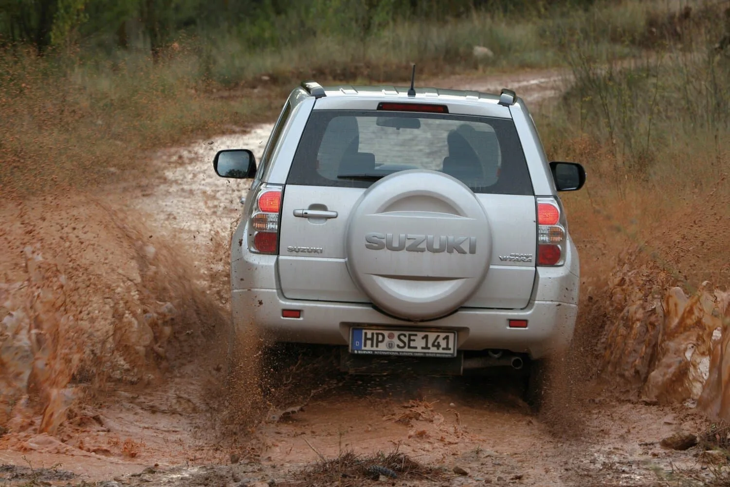 Suzuki Grand Vitara II Рестайлинг — фото 3