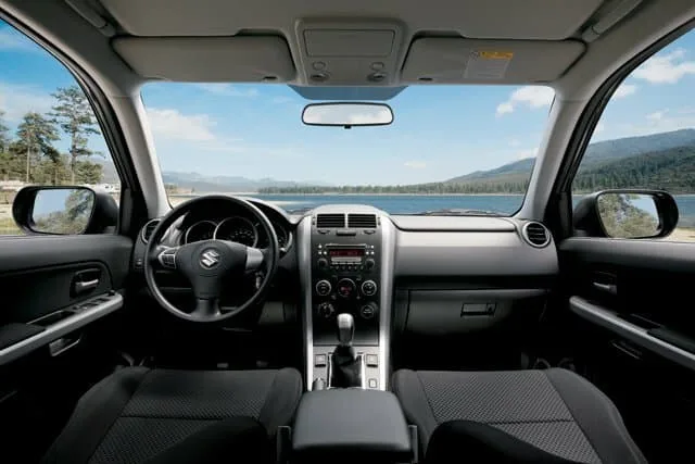 Suzuki Grand Vitara II Рестайлинг — фото 5