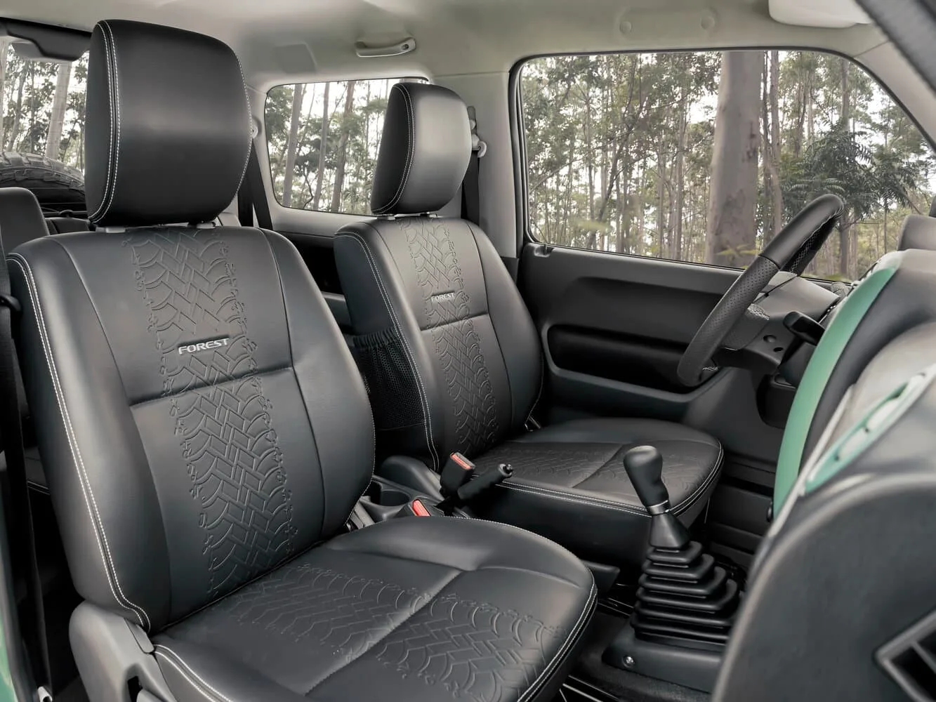 Suzuki Jimny III Рестайлинг 2 — фото 5
