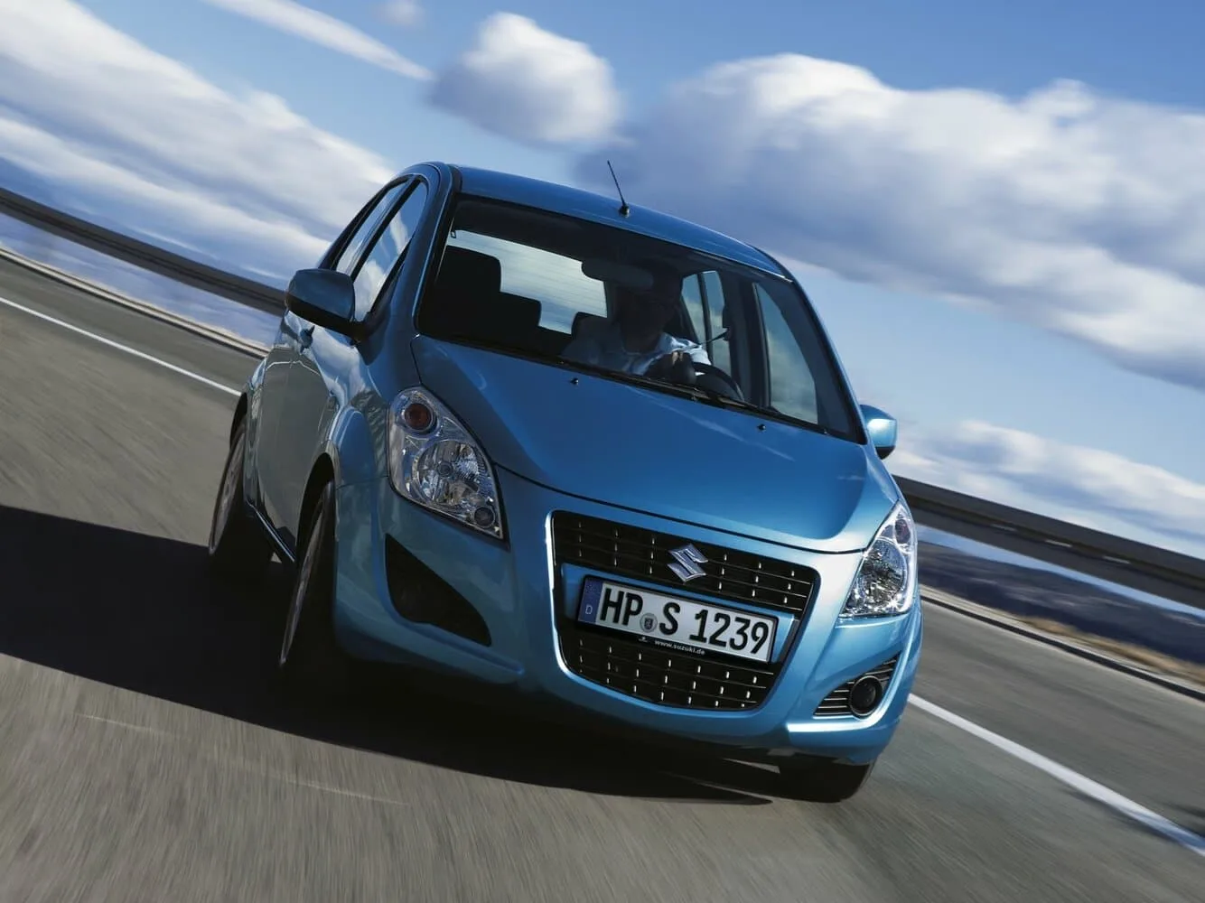 Suzuki Splash I Рестайлинг — фото 2