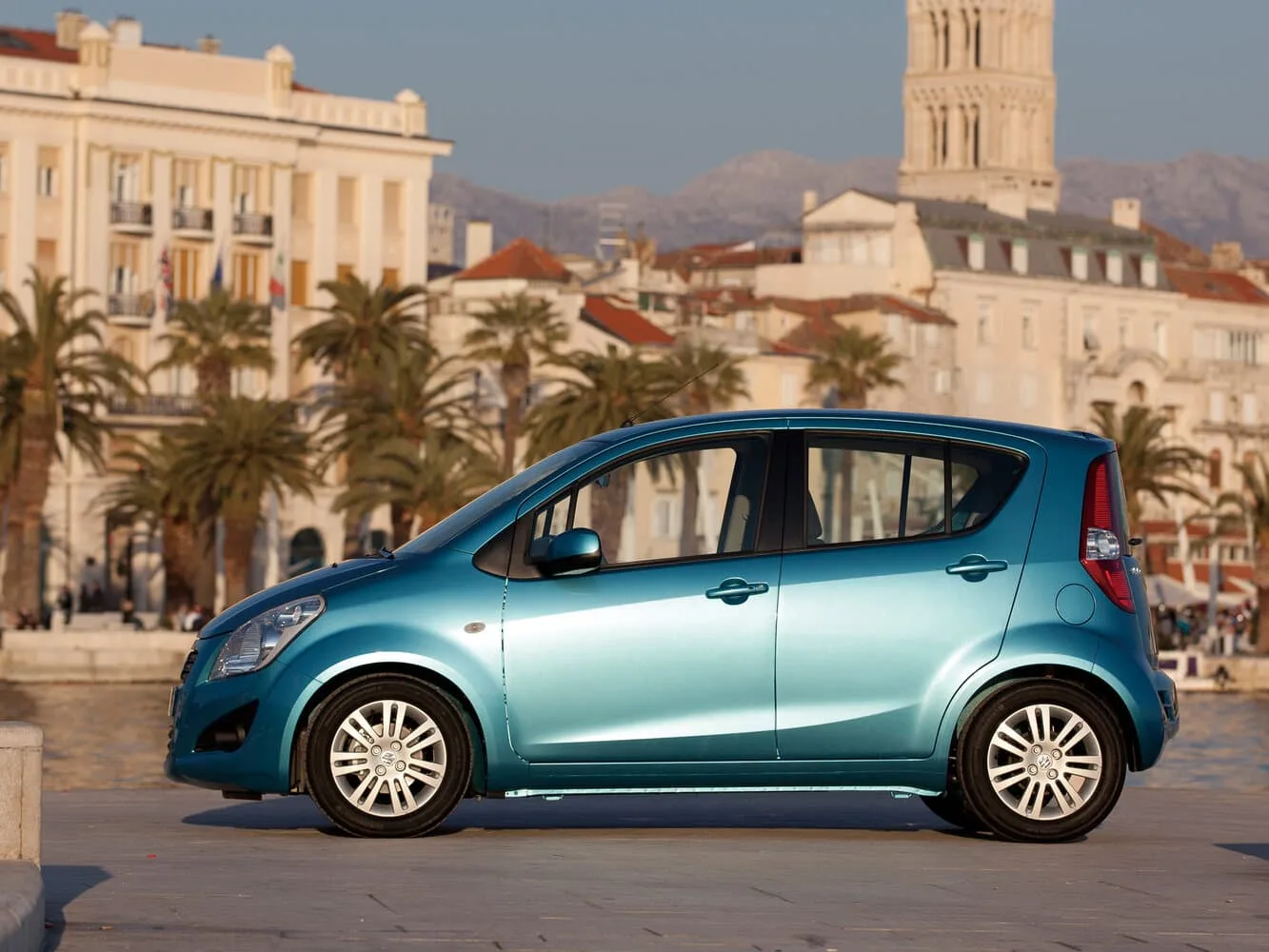 Suzuki Splash I Рестайлинг — фото 3