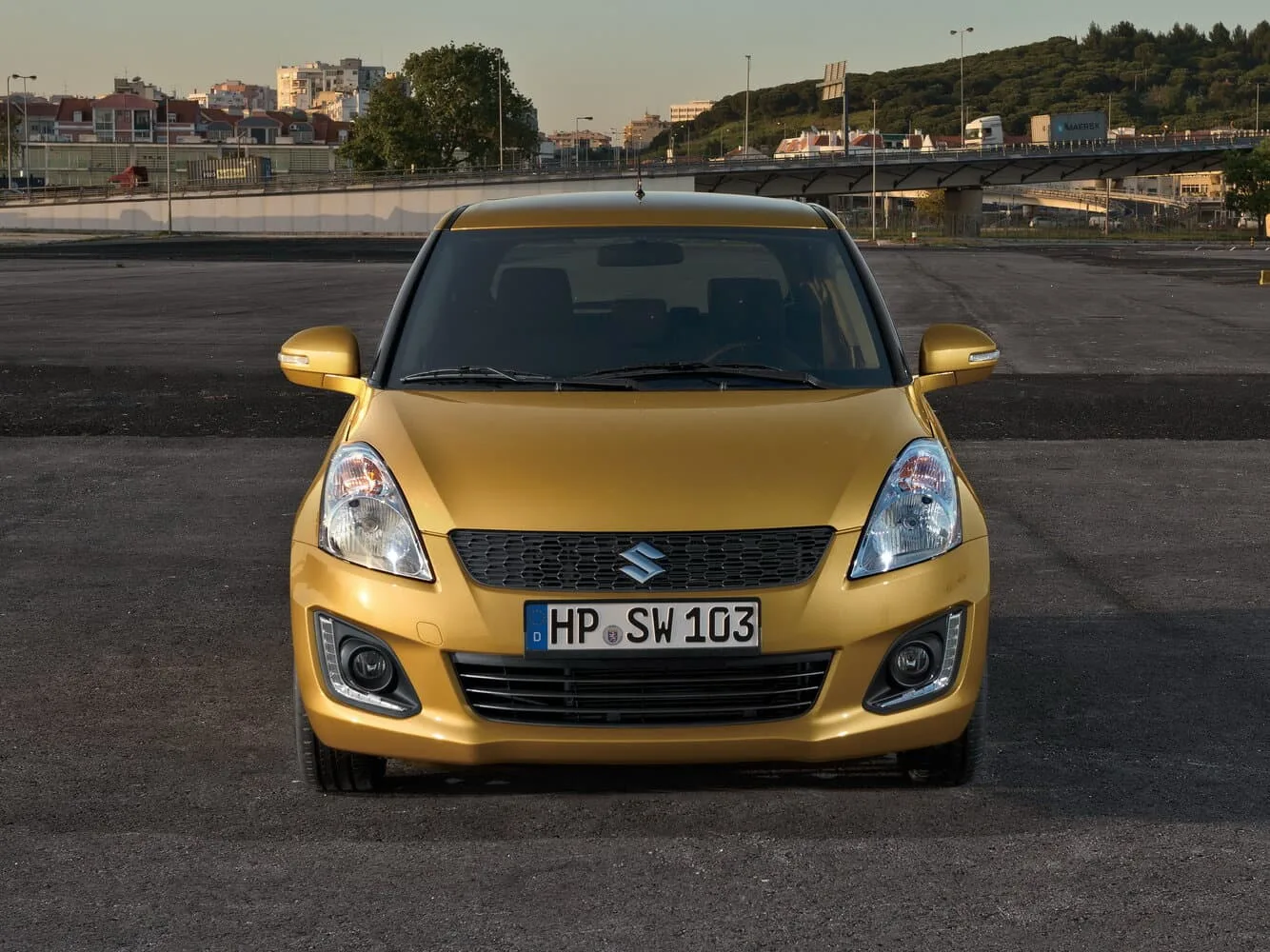 Suzuki Swift IV Рестайлинг — фото 2