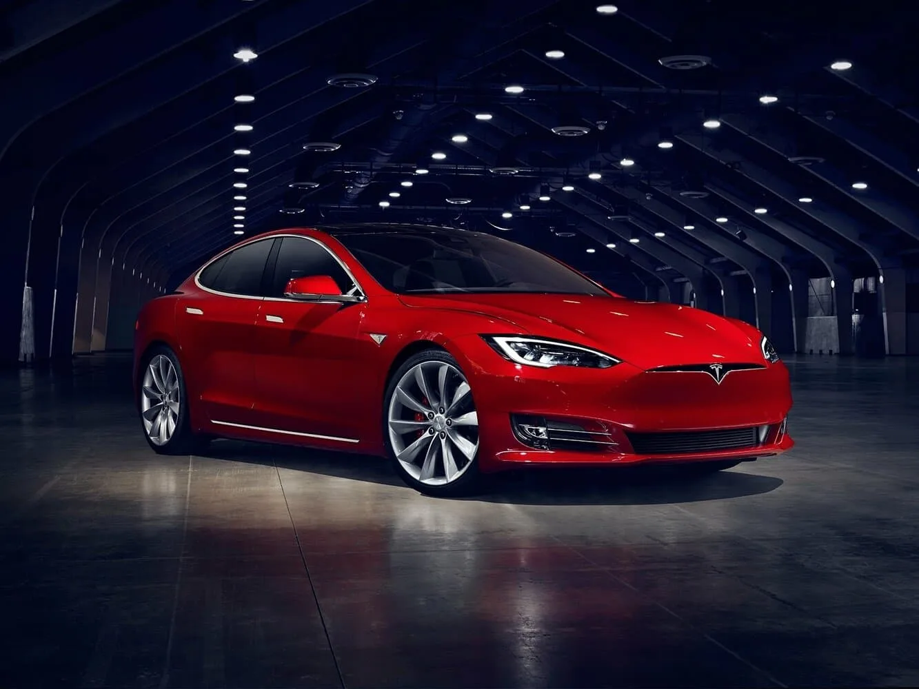 Tesla Model S I Рестайлинг