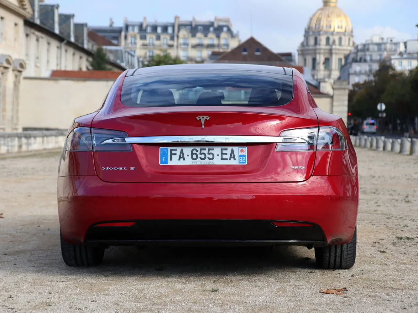 Tesla Model S I Рестайлинг — фото 4