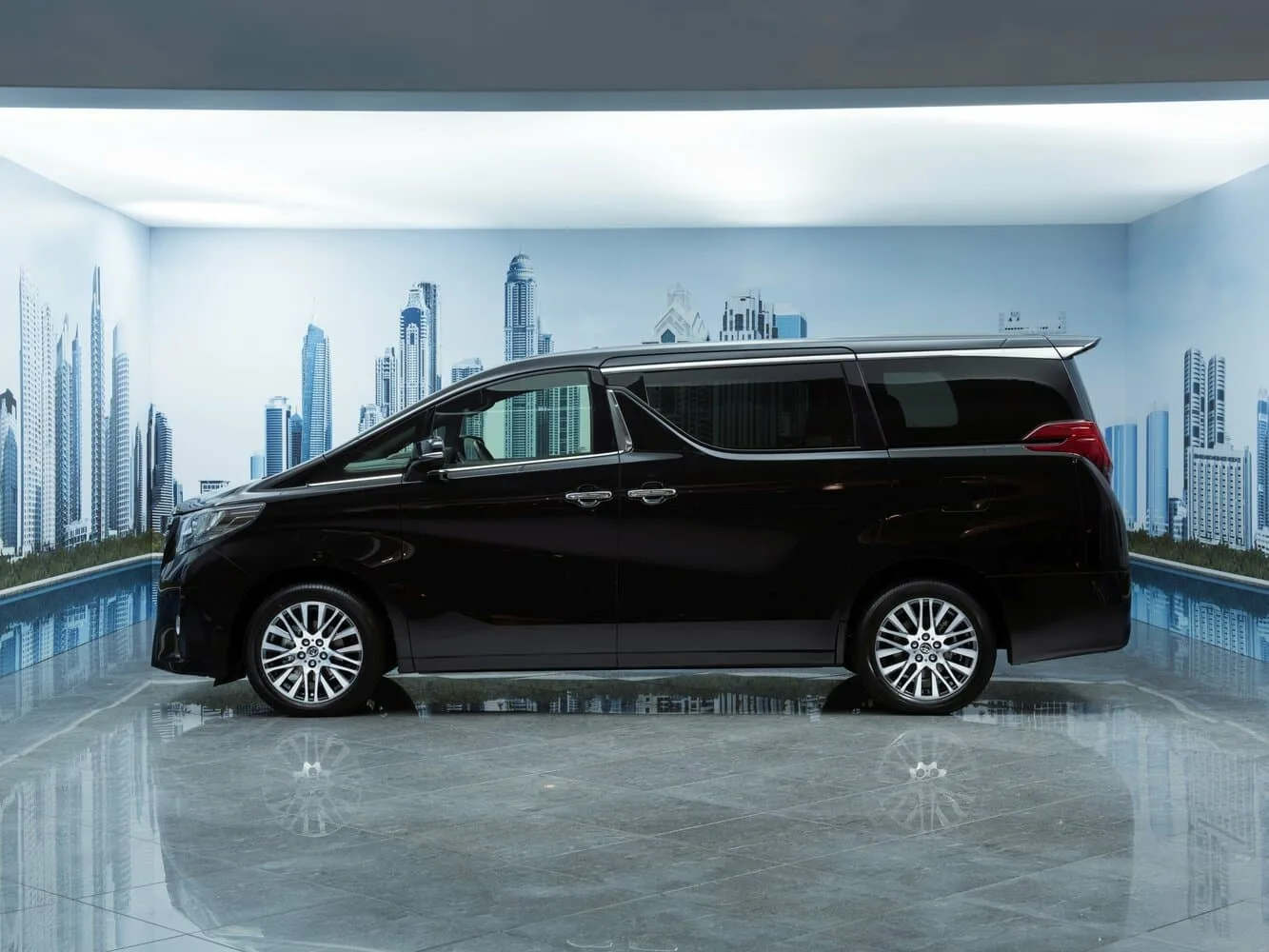 Toyota Alphard III — фото 3