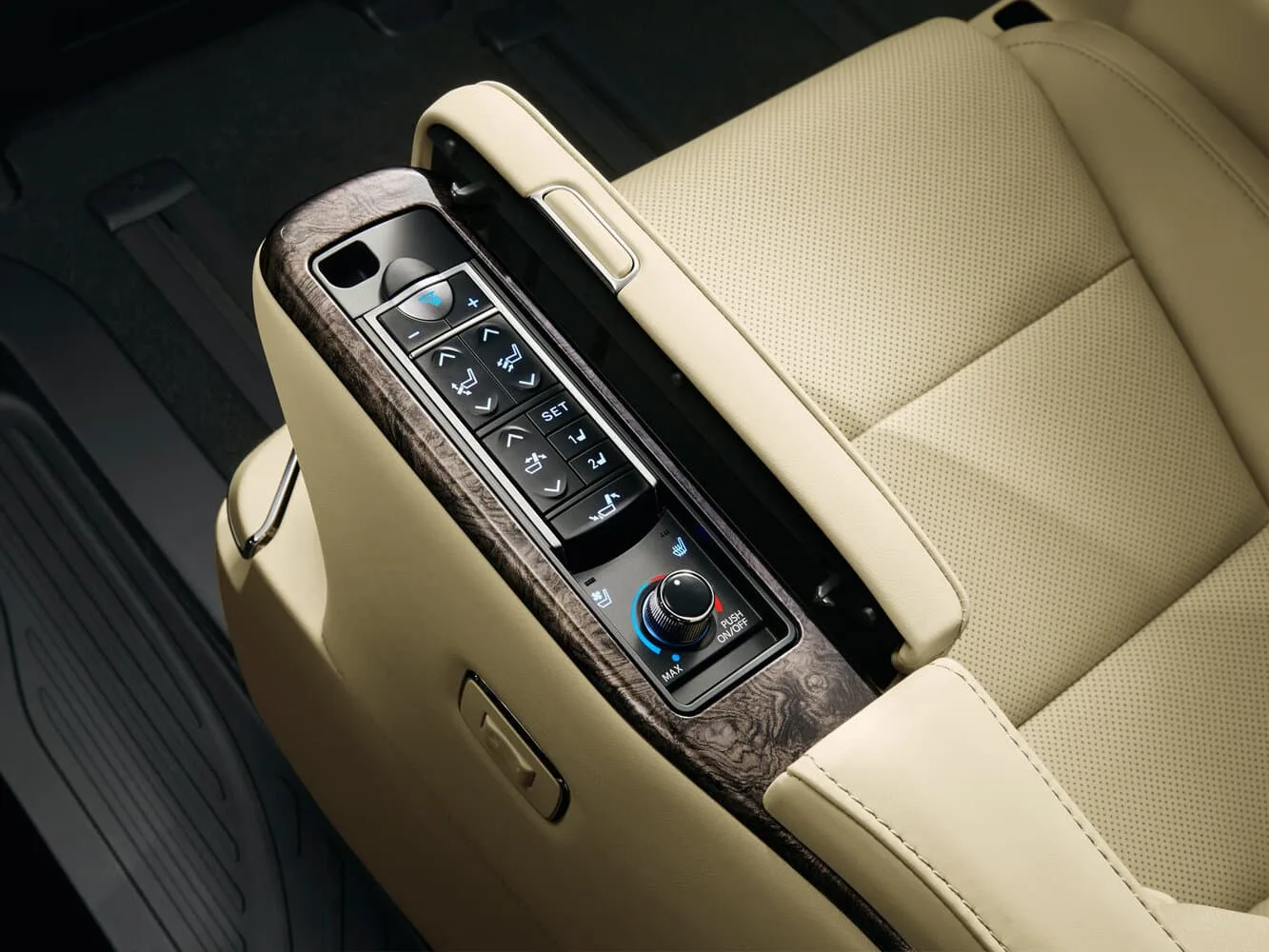 Toyota Alphard III Рестайлинг — фото 5