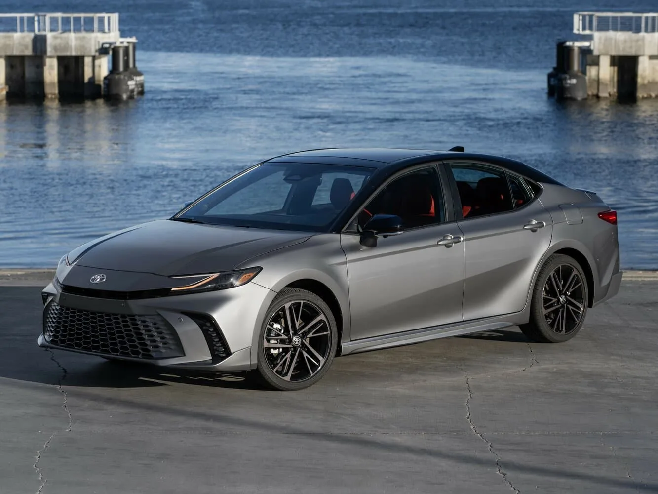 Toyota Camry IX