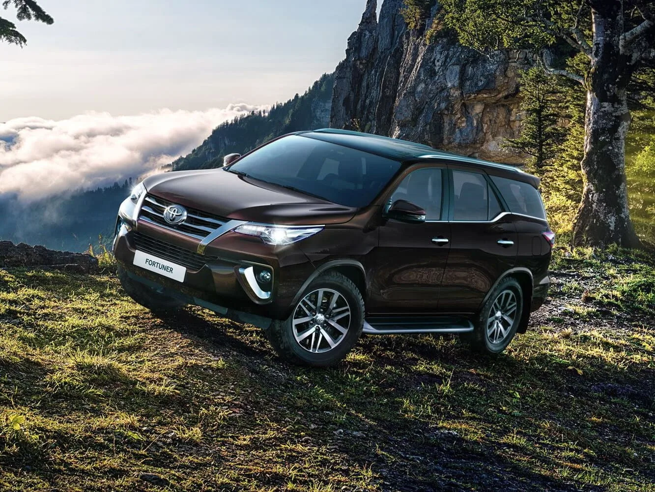 Toyota Fortuner II