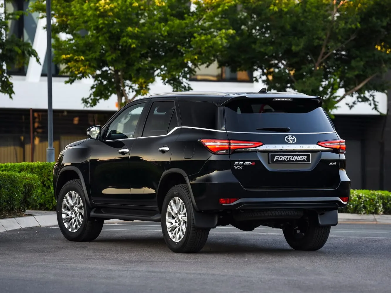 Toyota Fortuner II Рестайлинг — фото 5