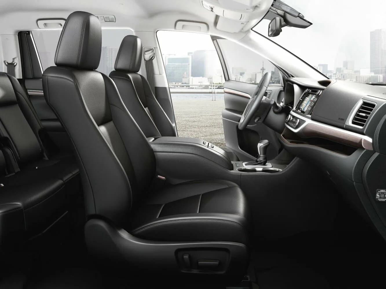 Toyota Highlander III — фото 5
