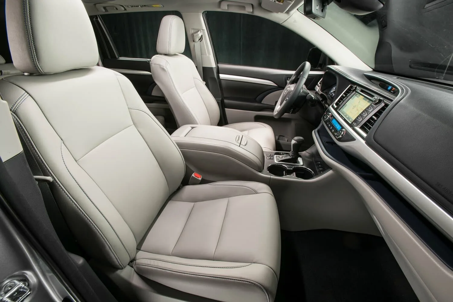 Toyota Highlander III — фото 4